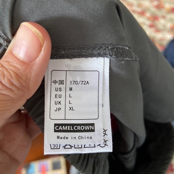 Camel Crown hiking pants - Picture 3 of 7